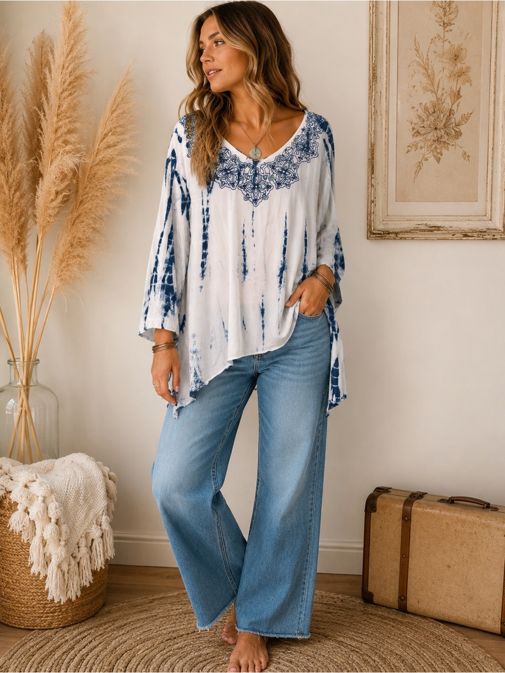 LA Blend White & Navy Tie-Dye V-Neck Boho Tunic Top